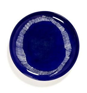 Plat bord rond lapis lazuli swirl - stripes white geglazuurd aardewerk Ø 22.5 Feast By Ottolenghi Serax