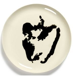 Assiette plate rond blanc poivron noir grès émaillé Ø 26,5 cm Feast By Ottolenghi Serax