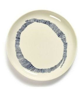 Plat bord rond White swirl - stripes blue geglazuurd aardewerk Ø 19 Feast By Ottolenghi Serax
