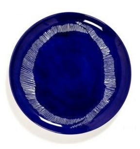 Plat bord rond lapis lazuli swirl - stripes white geglazuurd aardewerk Ø 26.5 Feast By Ottolenghi Serax