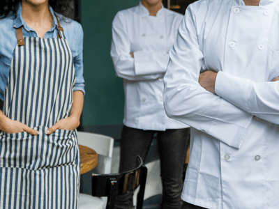 Vêtements professionnels : tabliers, vestes, et plus – Alliez style et praticité 