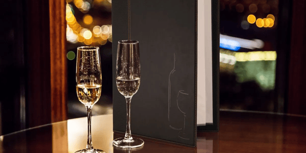 Comment bien valoriser sa carte de vin au verre dans votre établissement